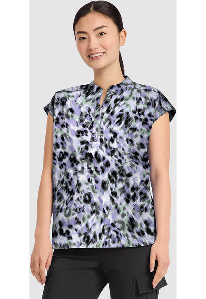 Blurred Cheetah Healing Hands Journey Print Scrub V Neck Top HH912 BRCH - Scrubs Select