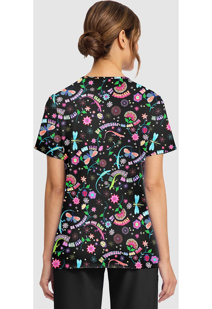 Celebrate You Cherokee Scrubs Print V Neck Top CK856 CEYU - Scrubs Select