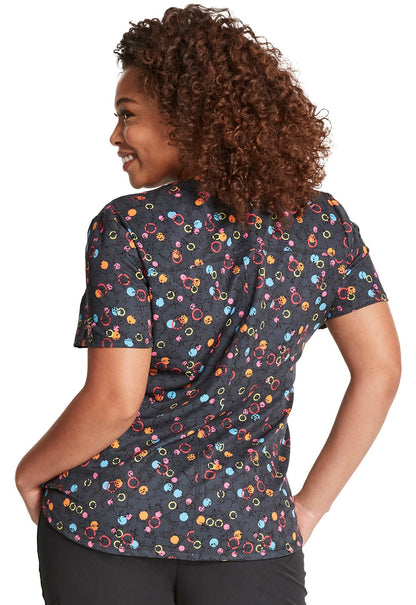 Abstract Print Zip Front Round Neck Scrub Top DK776 DSSO - Scrubs Select