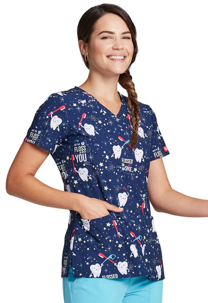 Dental Print V Neck Scrub Top DK616 FLAE - Scrubs Select