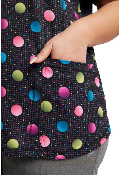 Dot's Dickies Dynamix Print V Neck Scrub Top DK731 DTPN - Scrubs Select