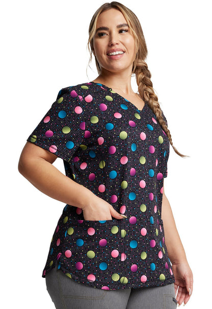 Dot's Dickies Dynamix Print V Neck Scrub Top DK731 DTPN - Scrubs Select