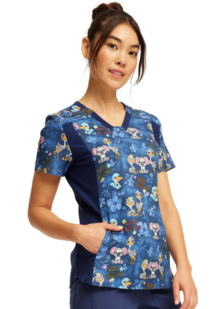 Easily Emu - sed Cherokee iFlex Animal Print V Neck Knit Panel Scrub Top CK641 EMUS - Scrubs Select