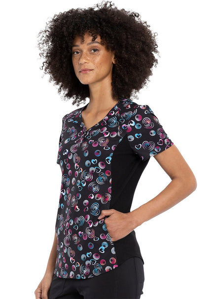 Heart Print Cherokee iFlex V Neck Knit Panel Scrub Top CK732 LVSW - Scrubs Select