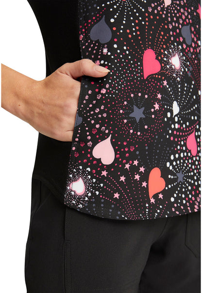 Heart Star Cherokee iflex Print V Neck Knit Panel Scrub Top CK732 BWLV - Scrubs Select