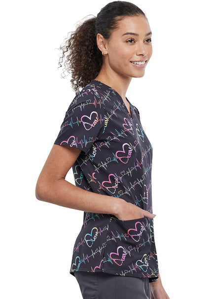 Hearts Cherokee Print V Neck Scrub Top CK671 STWB - Scrubs Select