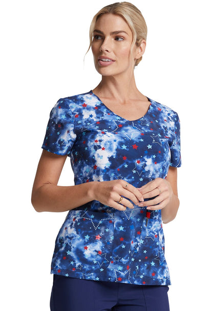USA Stars Dickies EDS Print V Neck Scrub Top DK852 AMSR - Scrubs Select