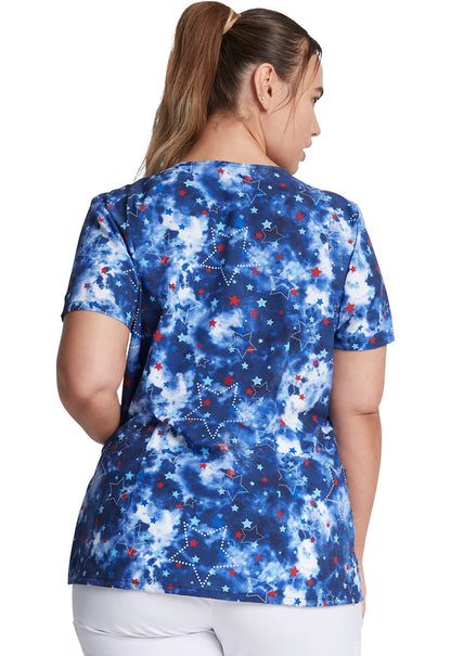USA Stars Dickies EDS Print V Neck Scrub Top DK852 AMSR - Scrubs Select